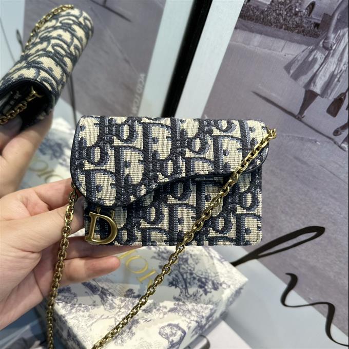 2025228Y 200P182141165